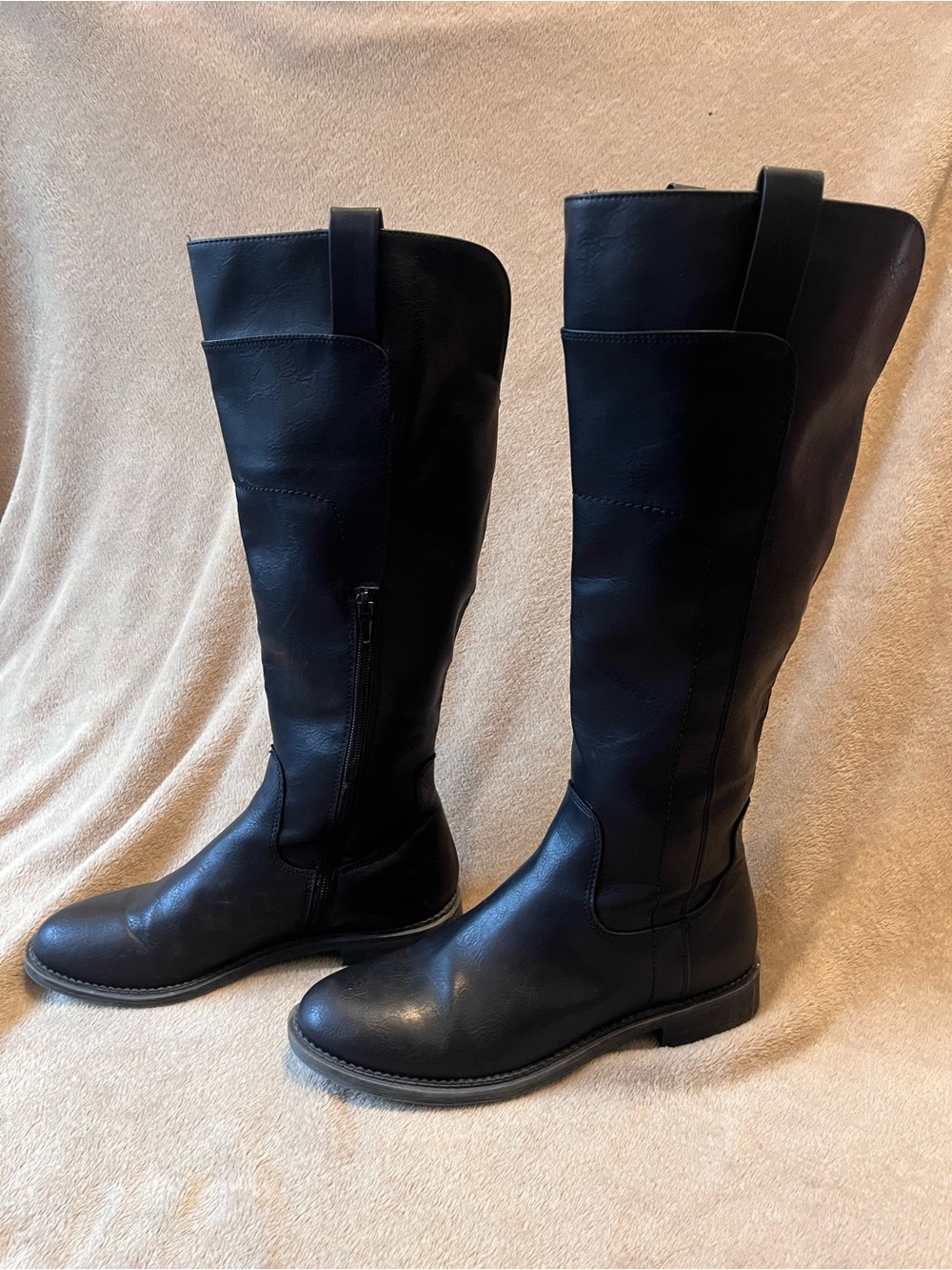 FRYE AND CO. Black Tall Leather Riding Boots